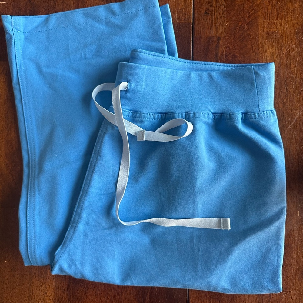 Figs Capri Blue Livingston Scrub Pant - M